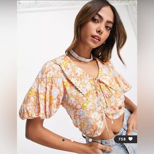 Urban Revivo retro floral print collar detail blouse in red